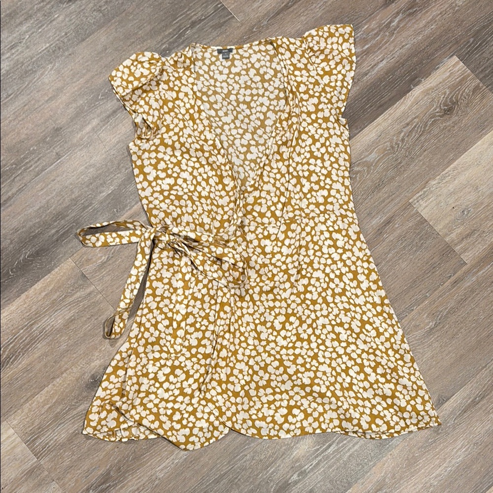 Floral spring Wrap Dress with Belt aerie American Eagle warm sunshine yellow